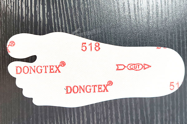 得馬高速裁切機(jī)F11-1625裁切樣品
